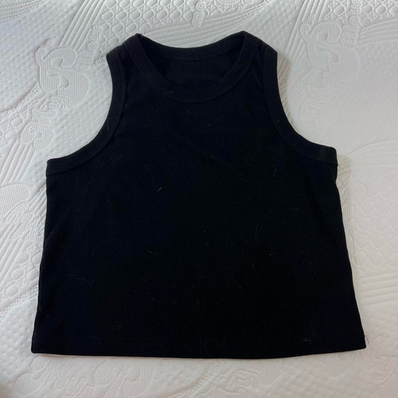 Tops - Black ribbed tank top